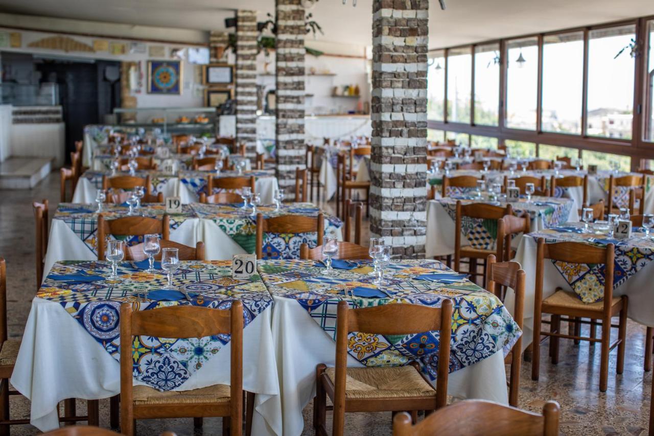 Madonna Della Scala Bed & Breakfast Castellabate Bagian luar foto