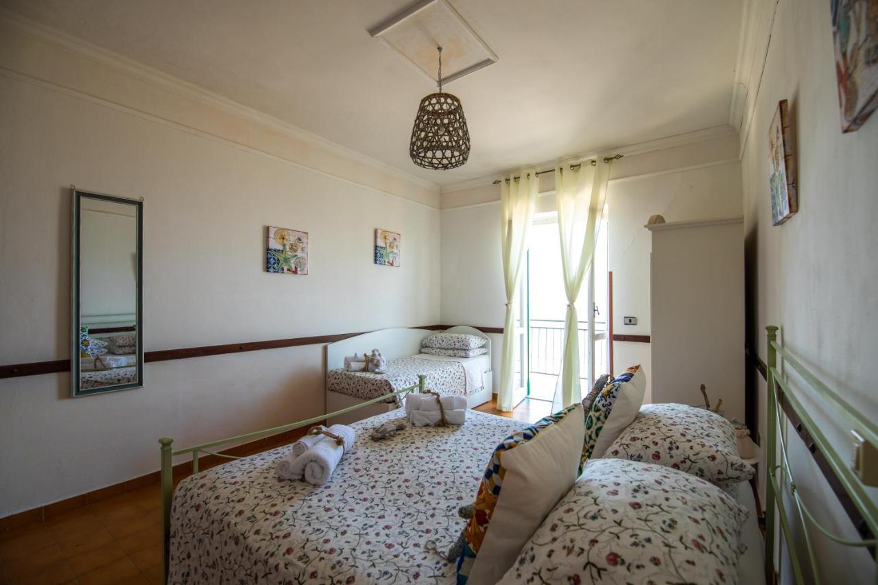 Madonna Della Scala Bed & Breakfast Castellabate Bagian luar foto