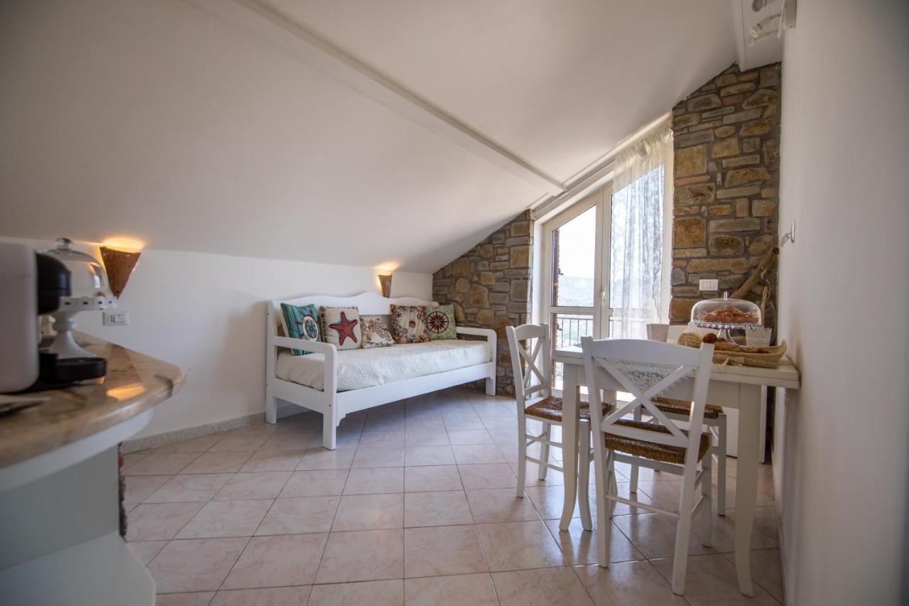 Madonna Della Scala Bed & Breakfast Castellabate Bagian luar foto