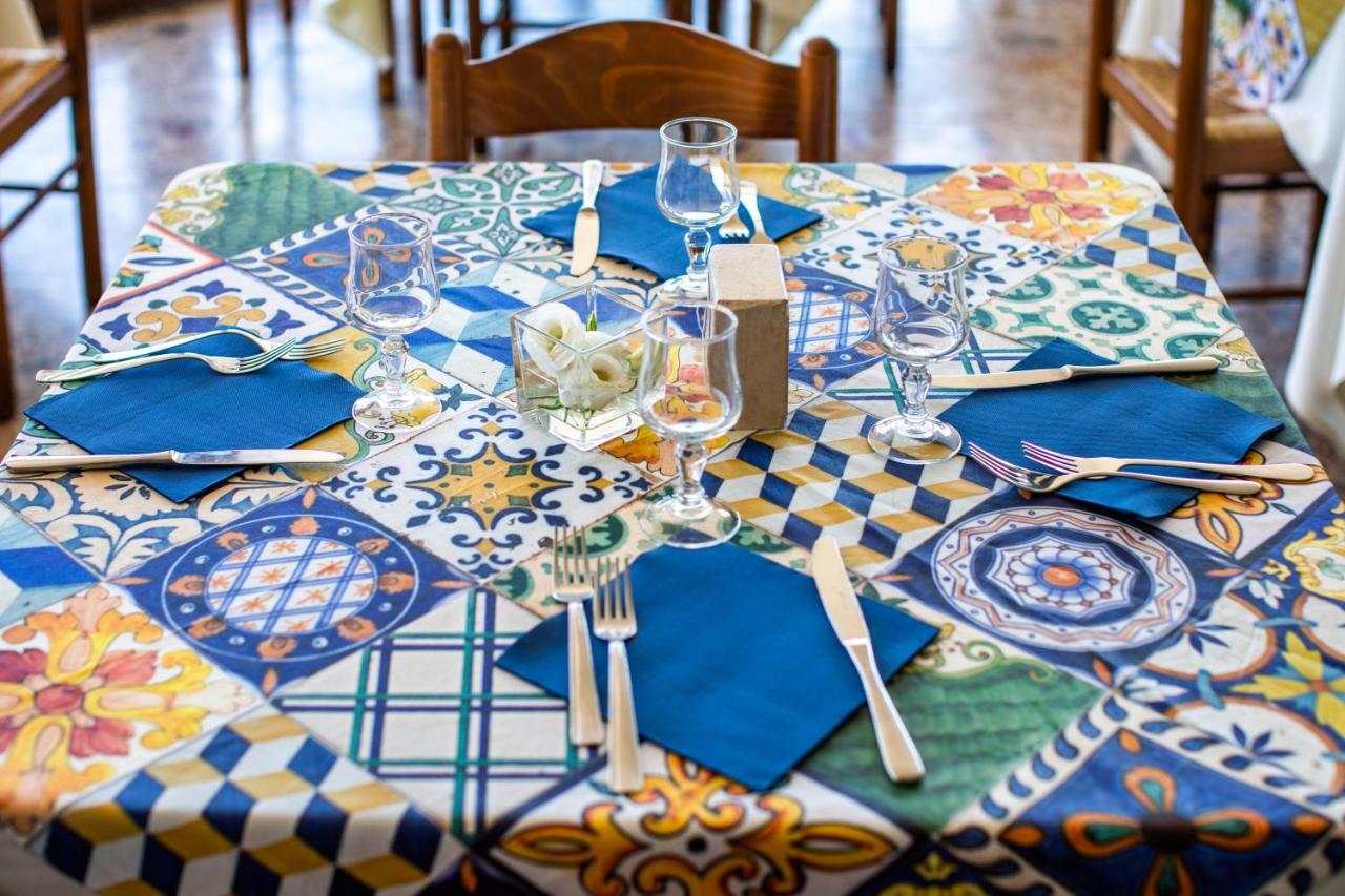 Madonna Della Scala Bed & Breakfast Castellabate Bagian luar foto